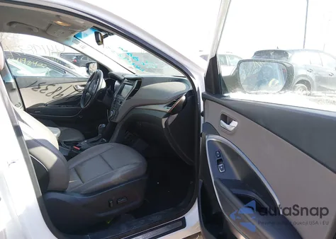 2018 Hyundai Santa Fe Sport 2.4L z USA, uszkodzony, nr VIN 5NMZUDLB9JH058383